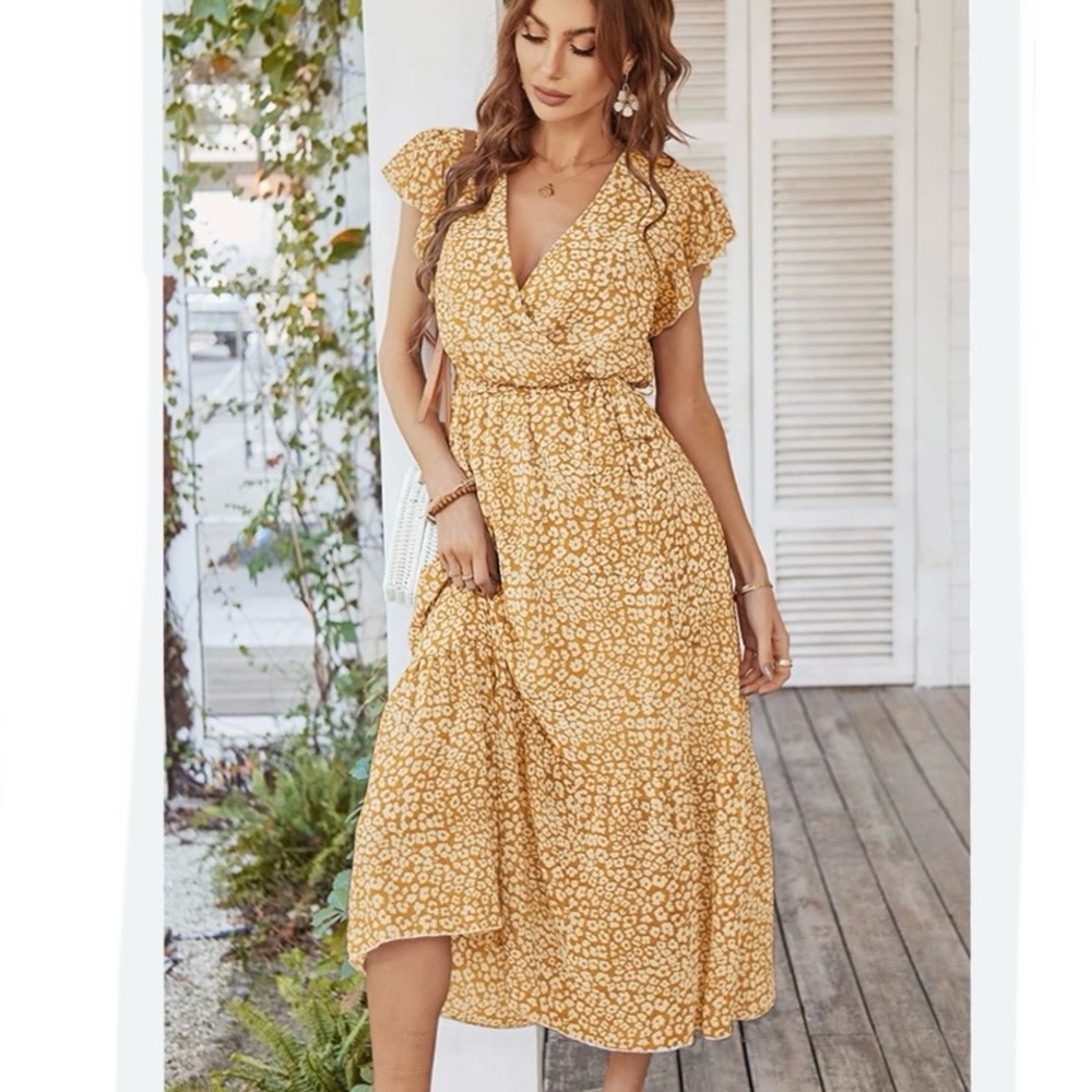 Flutter Sleeve belted dress